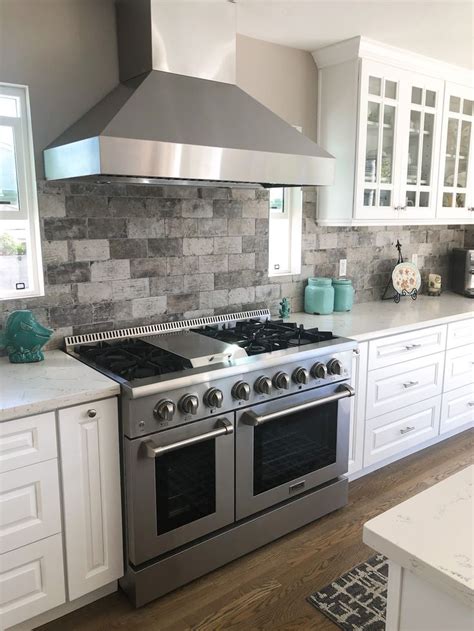 gas stoves and range hoods